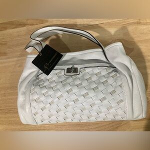 B. Makowsky Leather Purse